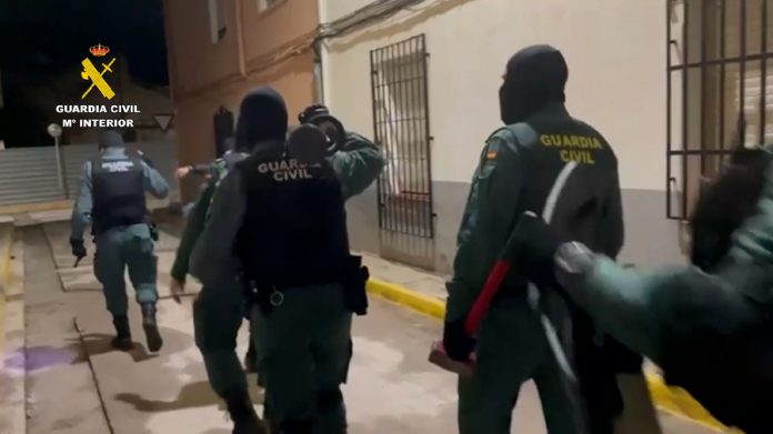 GUARDIA CIVIL OPERACION