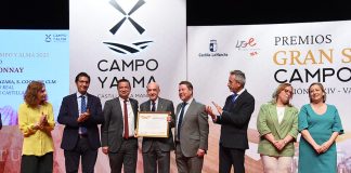 Lienzo Chardonnay, de la Cooperativa Virgen de las Viñas, de Tomelloso, mejor vino blanco de Gran Selección