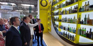 El ministro de Agricultura defiende que la nueva PAC brinda un apoyo “decidido” al sector del aceite de oliva Luis Planas