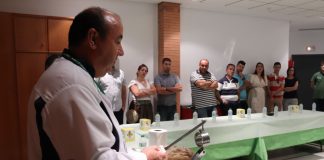 El jamón no falta a su cita con Fercam 2023 Corte y cata de jamón