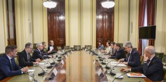 El Gobierno afirma ahora que impulsará la promoción exterior de los frutos rojos sector de los frutos rojos