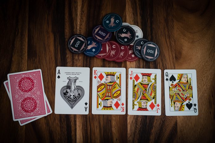 dylan-clifton-wFln-loyVxY-unsplash casino