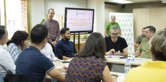 Agricultores e investigadores analizan las posibilidades de mezclar distintos cultivos en una misma parcela proyecto Leguminose