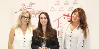 AMFAR y «Mujer, Monte y Libertad» entregan el I Galardón «Mujer Cazadora 2023» Galardón "Mujer Cazadora 2023"