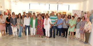 Lola Merino inaugura una exposición de pintura de AMFAR en Campo de Criptana exposición de pintura de AMFAR