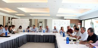 La vendimia 2023 en Castilla-La Mancha ronda los 17-17,5 millones de hectolitros de vino y mosto Cooperativas Agro-alimentarias Castilla-La Mancha