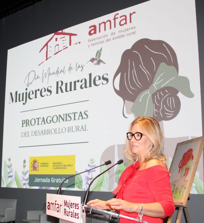 Presidenta de AMFAR