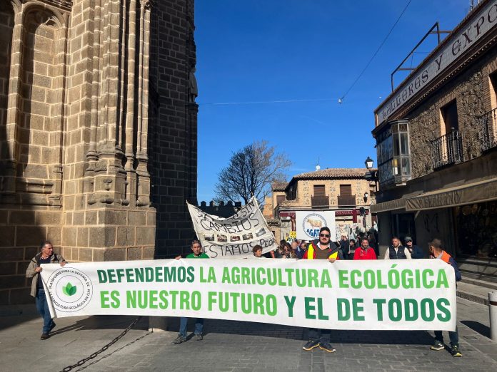 Agricultores y ganaderos se manifiestan en Toledo