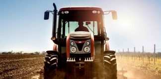 Solicita que las explotaciones profesionales tengan prioridad en las ayudas del Plan Renove de maquinaria agraria tractor