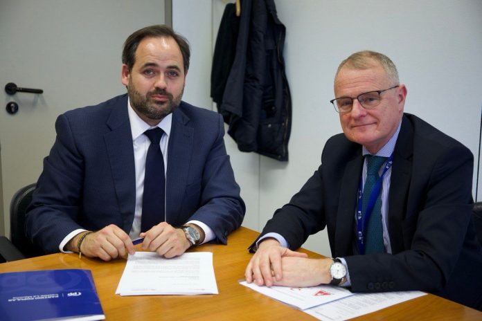 Núñez en Bruselas (4) Paco Núñez en Bruselas