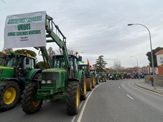 TRACTORADA