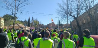 Cientos de tractores, cosechadoras, y más de mil de agricultores y ganaderos piden reformas en Toledo MANIFA TOLEDO