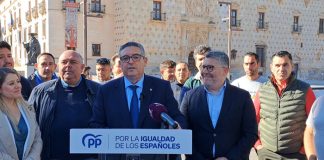 PP Castilla-La Mancha llevará a las Cortes el apoyo al cultivo de la lavanda Santiago Lucas-Torres lavanda