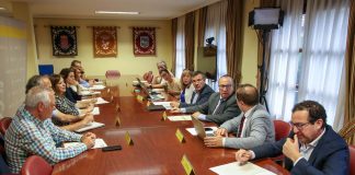 Ayuntamientos de Castilla-La Mancha contratarán a 2.224 trabajadores desempleados del sector agrario Plan Especial de Empleo en Zonas Rurales Deprimidas