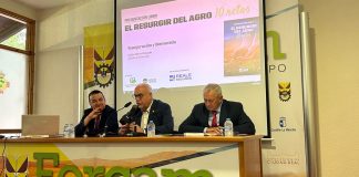 El ex consejero de Agricultura de Castilla-La Mancha recoge en un libro los diez retos del sector agrario El resurgir del agro