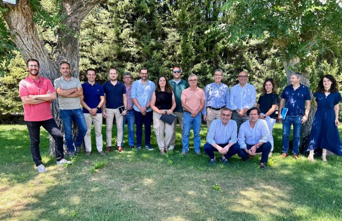 Grupo Operativo (GO) “Viña-Raíces”