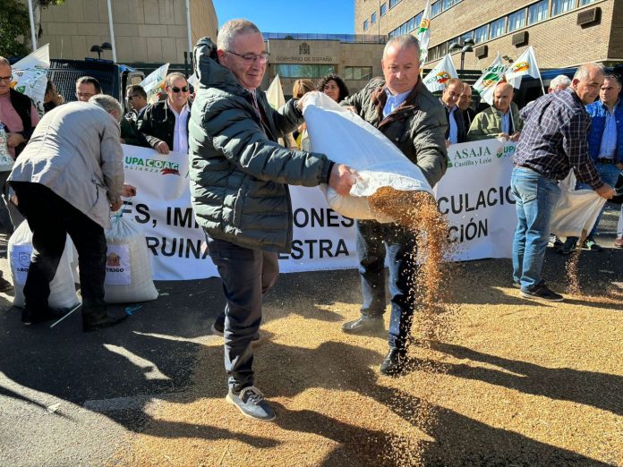 manifestacion ASAJA Valladolid manifestacion ASAJA Valladolid