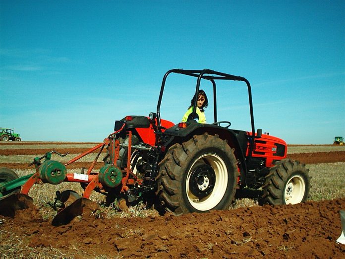 tractor