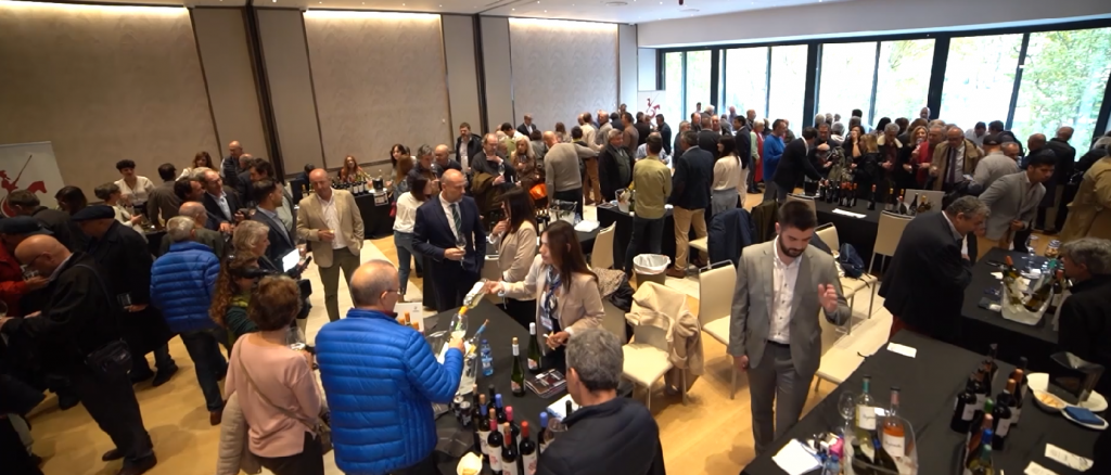 Éxito de acogida en la presentación de los vinos jóvenes DO La Mancha ...