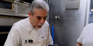 Marquinetti vuelve a sorprender: regala ocho lingotes de oro en sus pizzas por Reyes Marquinetti