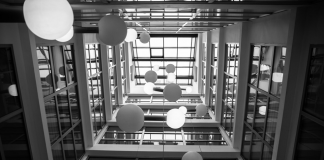 De la idea al espacio: Revolución tecnológica en el diseño diseño