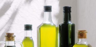 El ministro de Agricultura espera que el sector del aceite de oliva exporte 4 millones de toneladas anuales antes de 2040 precio del aceite de oliva