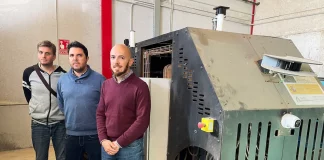 Un tractor autónomo recorre el olivar: así se ha optimizado su navegación entre hileras de árboles tractor autónomo