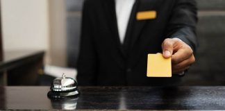 Cómo la tecnología redefine la gestión hotelera moderna gestión hotelera