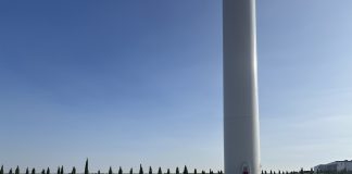 Champinter pone en marcha un aerogenerador para autoconsumo en su apuesta por la sostenibilidad en la producción de champiñón aerogenerador Champinter 1