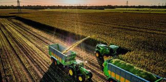 John Deere presenta sus nuevas picadoras de forraje autopropulsadas John Deere