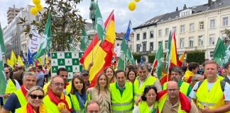 Enorme preocupación en el campo de Castilla-La Mancha ante la propuesta europea de la nueva PAC Protesta de ASAJA Castilla-La Mancha en Bruselas