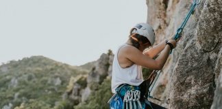 Por qué las habilidades de equilibrio son fundamentales para el éxito en la escalada escalada