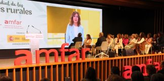 Juanma Moreno, Ana Rosa Quintana y Pedro Rollán estuvieron con AMFAR en el Día de las Mujeres Rurales AMFAR