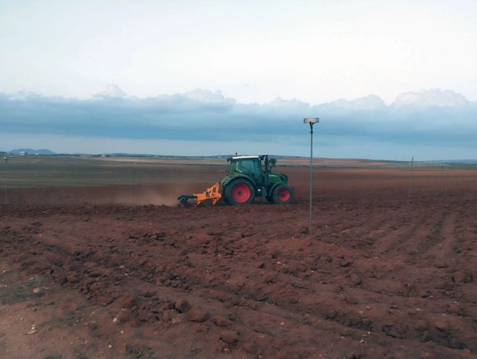 tractor tractor