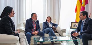 El presidente de la Diputación de Ciudad Real recibe a altos cargos de la Asociación Interprofesional Vinos de Valdepeñas Asociación Interprofesional Vinos de Valdepeñas