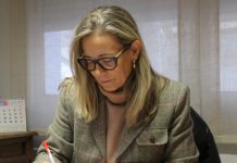 Opinión. Si una mujer tiene que elegir entre callar o morir, hemos perdido como sociedad. Lola Merino. Presidenta de AMFAR Lola Merino