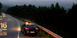 Tractores y vehículos agrícolas, exentos de la obligación del uso de la nueva baliza luminosa de la DGT DGT