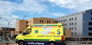 Muere un trabajador de una finca tras el vuelco de un tractor sescam