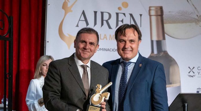 El periodista Jorge Jaramillo, nombrado primer embajador de la uva blanca Airén Jorge Jaramillo Día del Airén