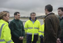 Feijóo reclama un Pacto Nacional del Agua que prevenga sequías e inundaciones y revisar todas las presas