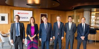 Santander y SAECA impulsan un nuevo acuerdo para mejorar la financiación del sector primario