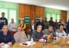 Los agricultores se plantan ante un proyecto solar fotovoltaico en un pueblo de Guadalajara afectados Fuentelencina