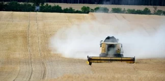 ASAJA denuncia que la reducción de módulos del IRPF “es insuficiente” para el campo cosechadora