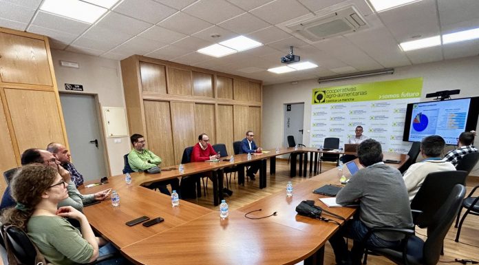Castilla-La Mancha contará con entre 7.000 y 8.000 nuevas hectáreas de producción de pistacho al año Sectorial del Pistacho de Cooperativas Agro-alimentarias Castilla-La Mancha
