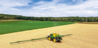John Deere amplía la gama de pulverizadores, con depósitos de hasta 6.000 litros John Deere