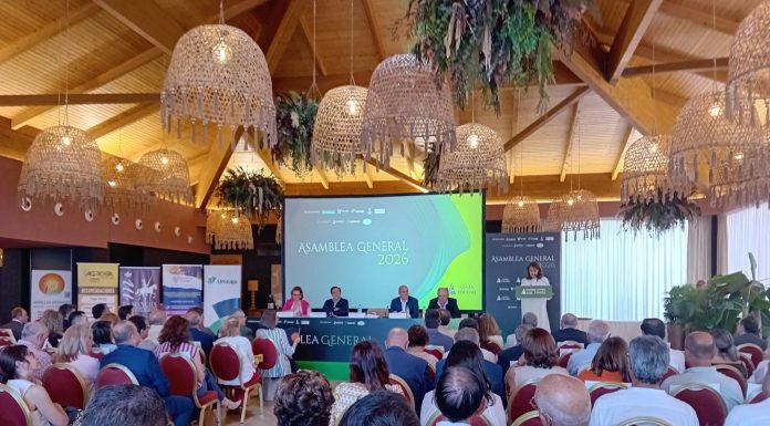 ASAJA Toledo reclama una PAC que defienda al agricultor y soluciones para el agua y la plaga de conejos Asamblea de ASAJA Toledo
