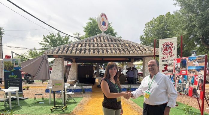 iRiego y Riegos Azuer unen experiencia y servicios para impulsar los regadíos manchegos Convenio iRiego y Riegos Azuer