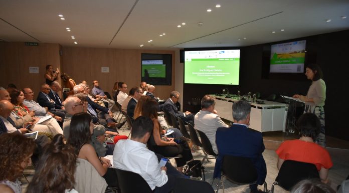 La producción industrial española de alimentación animal roza los 31 millones de toneladas Confederación Española de Fabricantes de Alimentos Compuestos para Animales (CESFAC)