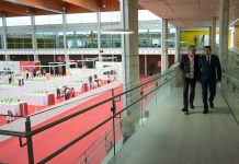 El presidente de la Diputación de Ciudad Real confía en el potencial de negocio de FENAVIN Match