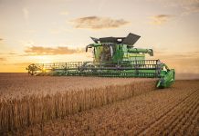 John Deere presenta las actualizaciones de las cosechadoras modelo año 2027 John Deere